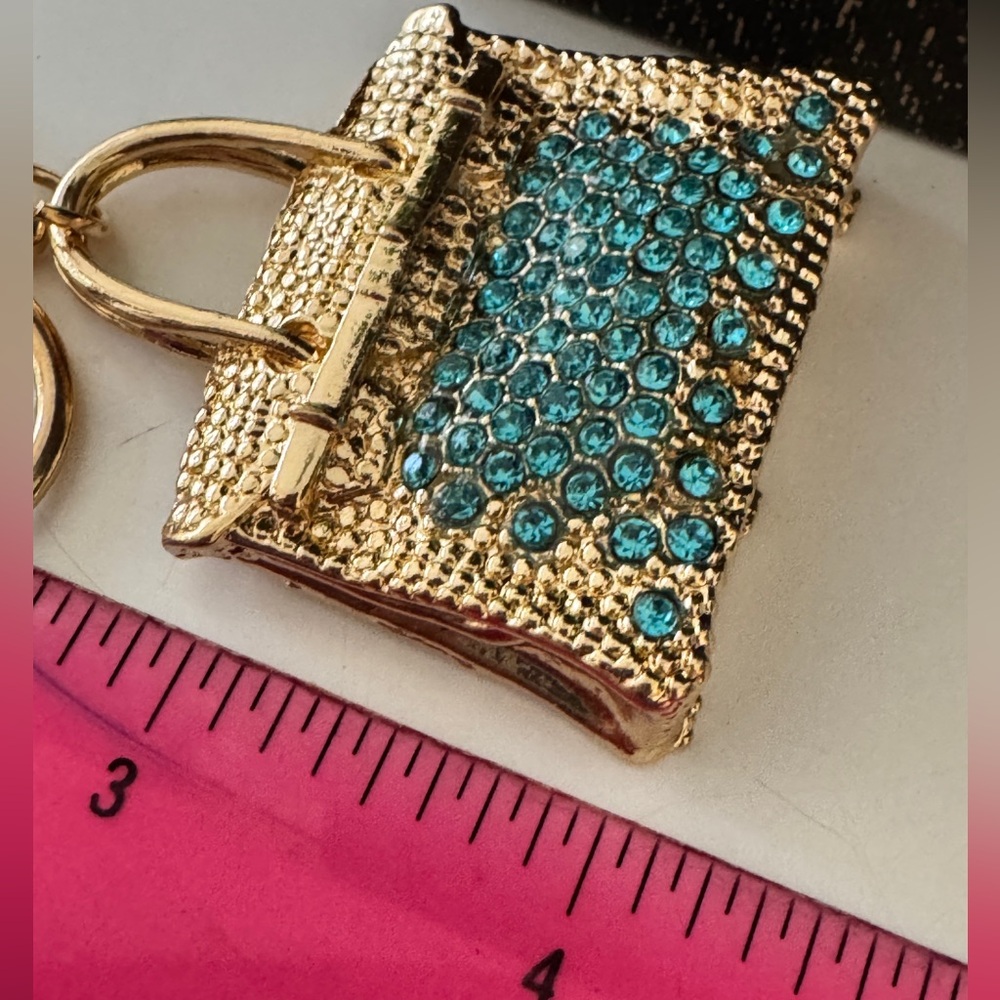 Pretty Little Rhinestone Tiny Purse Key Chain Bag Accessory - Picture 5 of 5